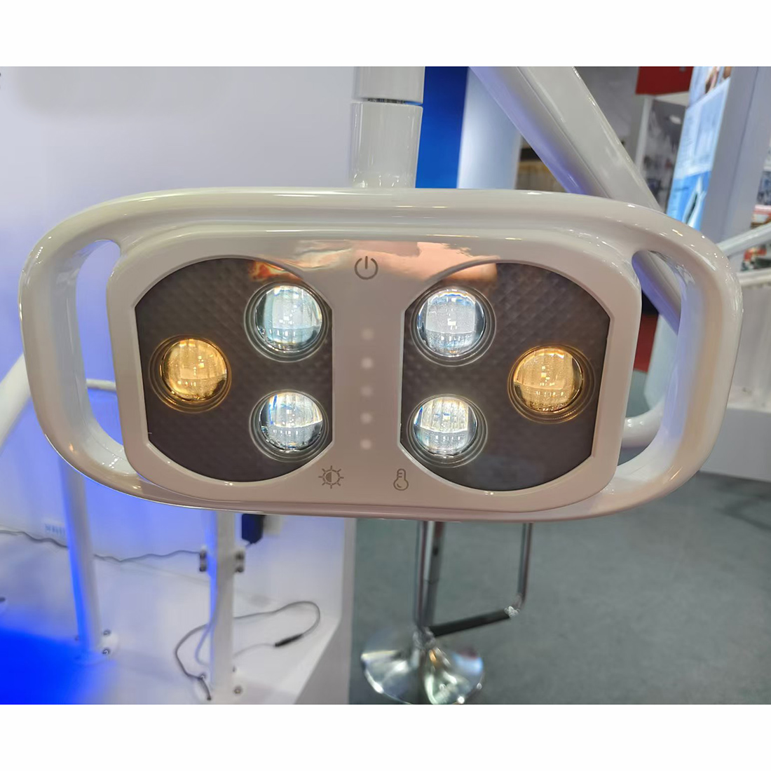 6LED ทันตกรรมการผ่าตัดช่องปากโ - Dental Chair Unit บทวิจารณ์และราคา